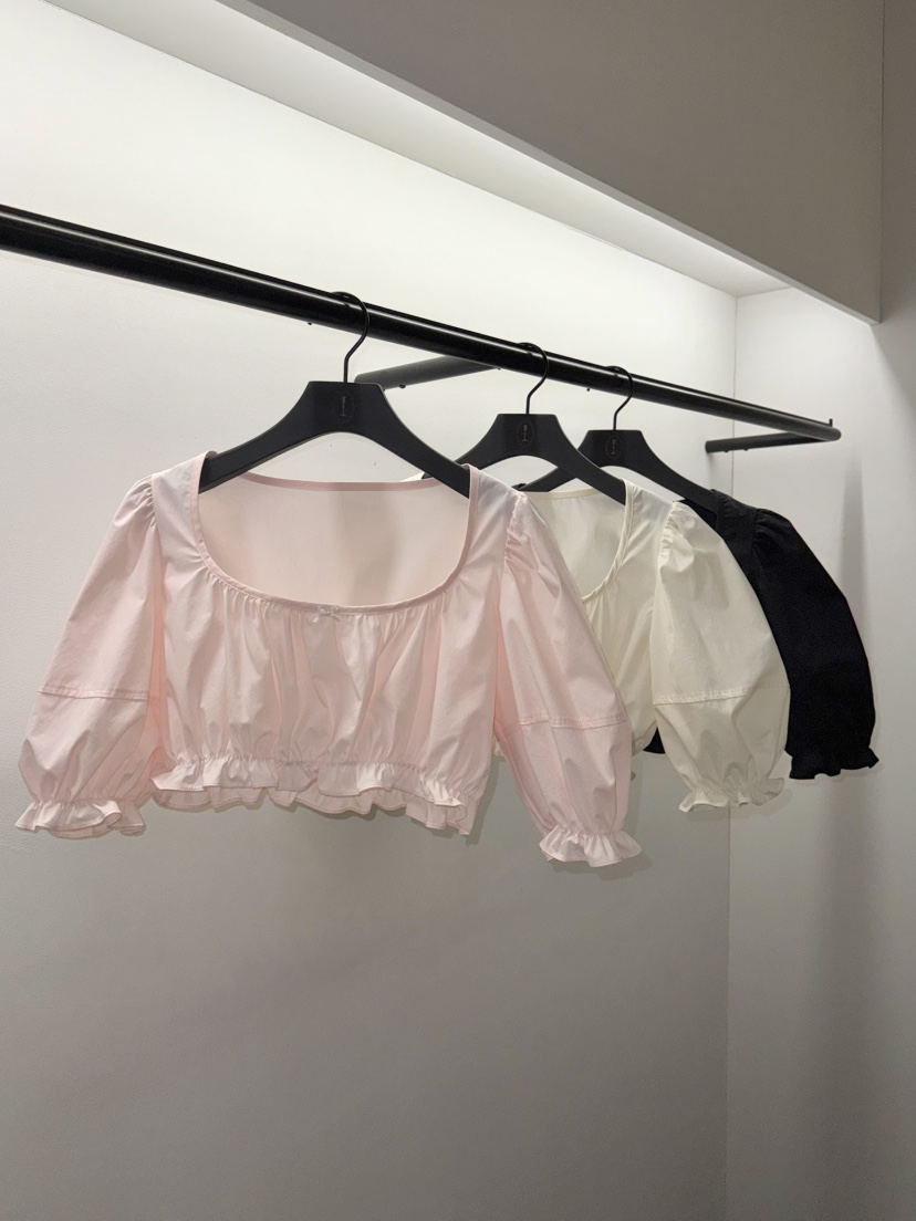 NOCTURNAL VIBE韓國㊣直郵東大門代購女裝新品人氣襯衫蕾絲衫NOCTURNAL VIBE襯衫/蕾絲衫