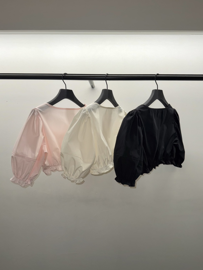 NOCTURNAL VIBE韓國㊣直郵東大門代購女裝新品人氣襯衫蕾絲衫NOCTURNAL VIBE襯衫/蕾絲衫