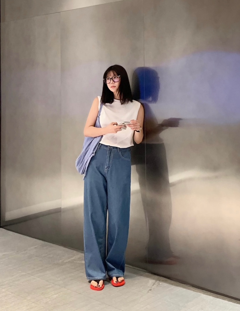COURGETTE韓國直郵㊣東大門實拍女裝新款熱賣時尚人氣牛仔褲COURGETTE牛仔褲