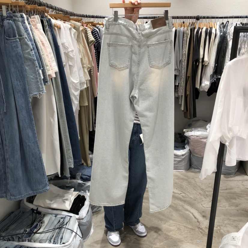 ALMOND PEPE韓國㊣直郵東大門代購女裝新款25春夏牛仔褲破洞ALMOND PEPE牛仔褲