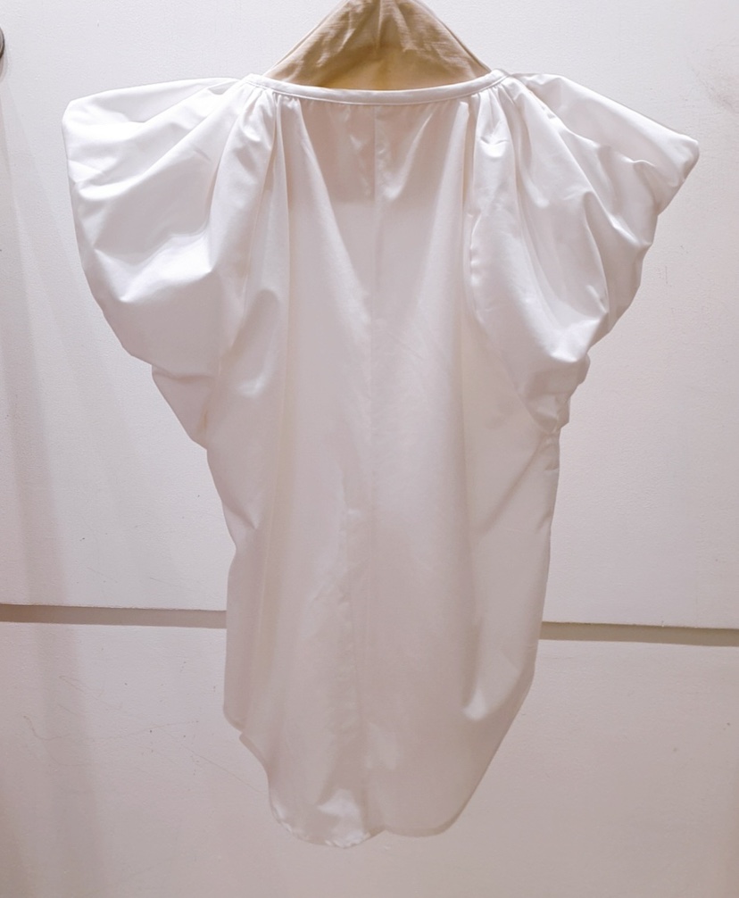 AWESOME-P直郵韓國代購㊣女裝新品25春夏襯衫蕾絲衫泡泡袖AWESOME-P襯衫/蕾絲衫