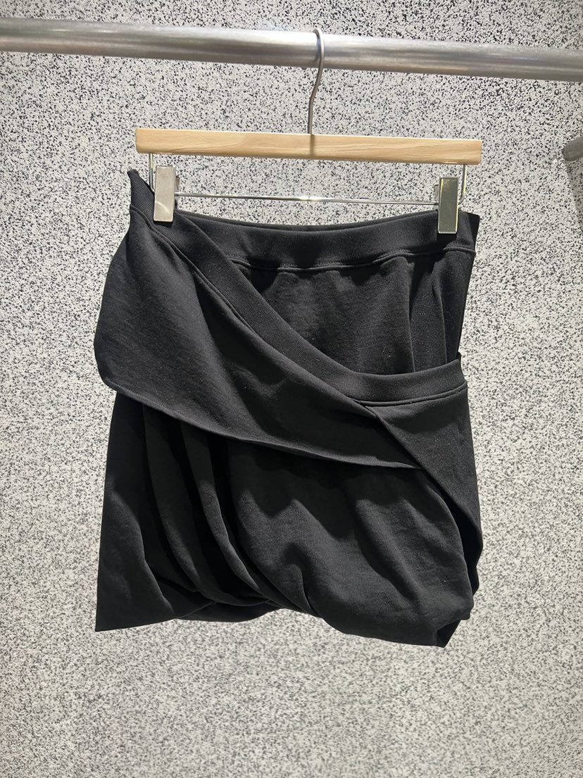 ADDICTED韓國直郵㊣東大門實拍女裝新品推薦休閑熱賣25春夏短裙ADDICTED短裙圖色2