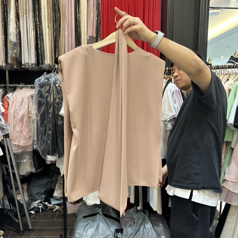 HERISH-HAUTE韓國直郵㊣東大門實拍女裝新款熱賣吊帶背心含圍巾HERISH-HAUTE吊帶/背心