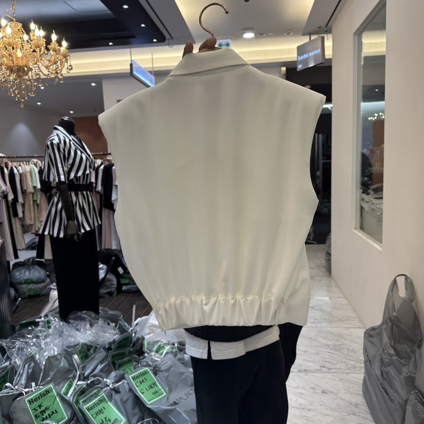 HERISH-HAUTE韓國直郵㊣女裝新款休閑推薦人氣熱賣吊帶背心HERISH-HAUTE吊帶/背心