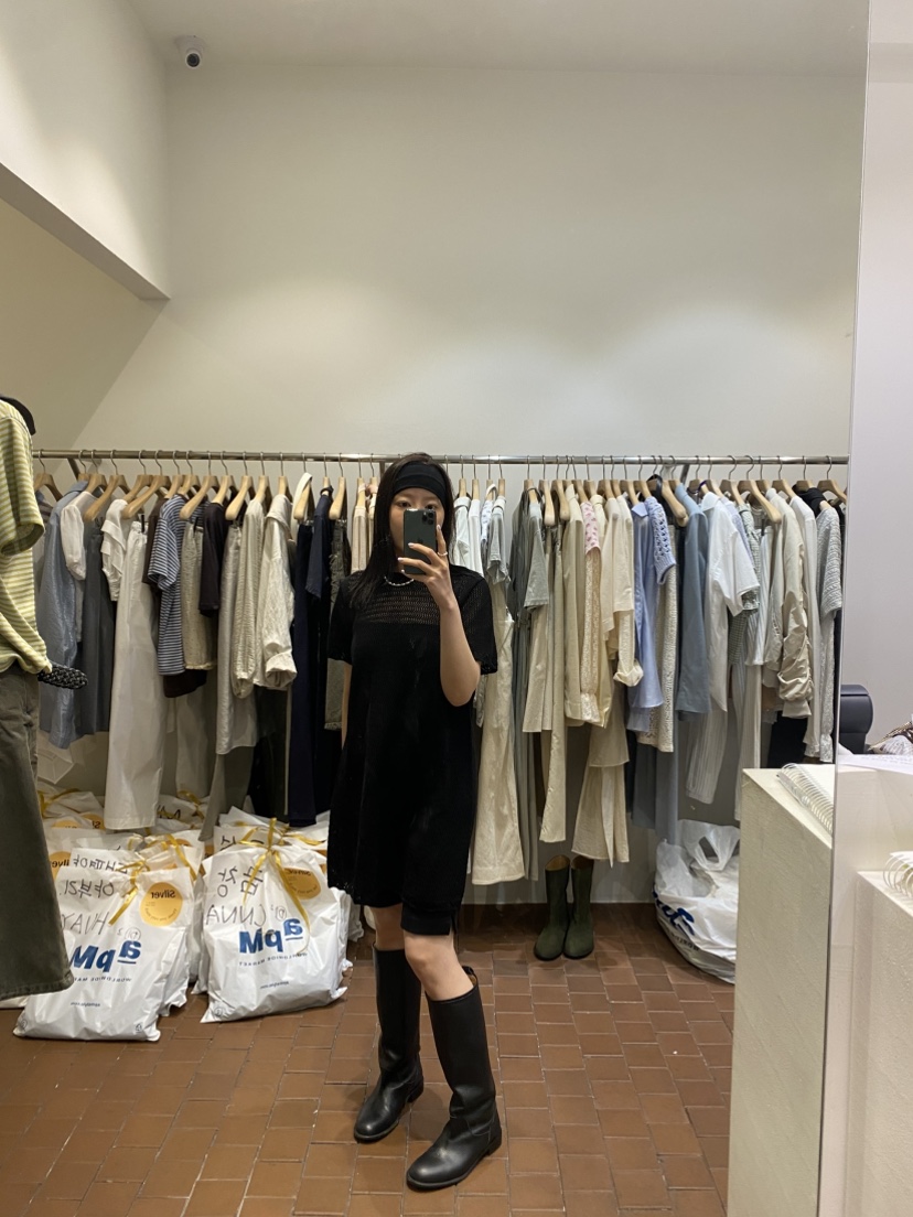 SILVER韓國代購女裝新款時尚人氣休閑推薦25春夏連衣裙鉤針編織SILVER連衣裙