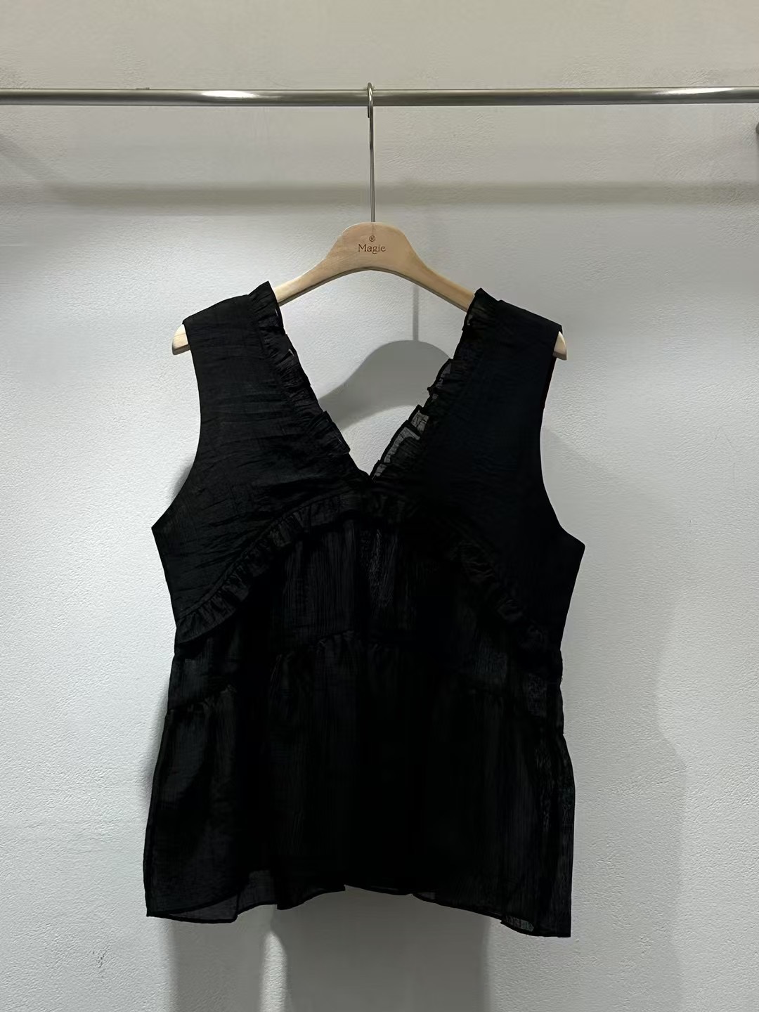 MAGIE韓國直郵女士新款25春夏熱賣休閑人氣真品襯衫蕾絲衫緊身magie襯衫/蕾絲衫圖色3