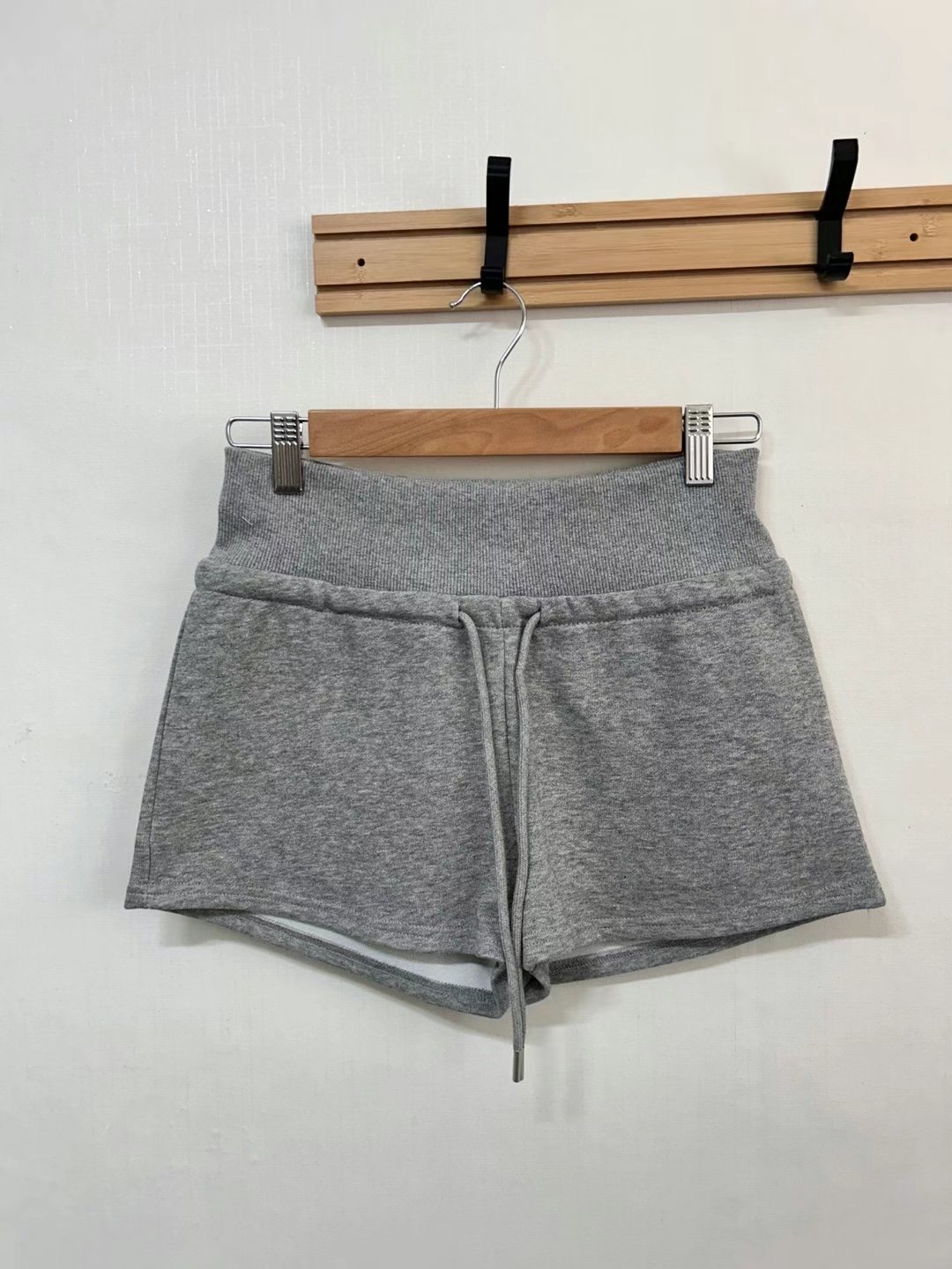 BLACK PIG韓國代購女裝新款時尚職業推薦25春夏休閑人氣短褲VIVIAN_LEE短褲圖色2