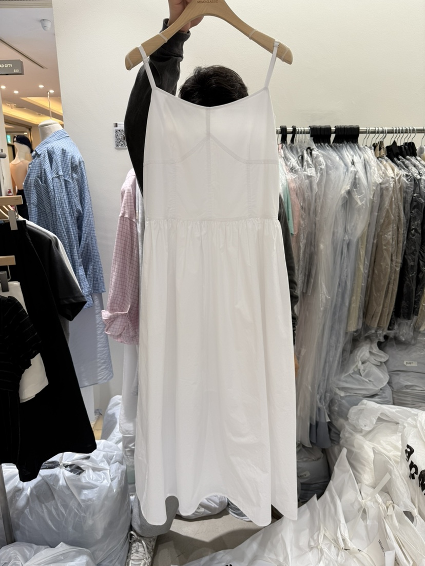 MEMO CLASSIC韓國直郵女裝新品真品25春夏推薦人氣休閑連衣裙MEMO CLASSIC連衣裙