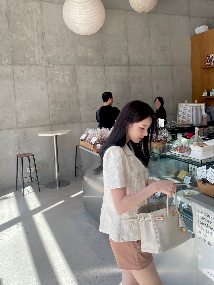 RIAH韓國直郵女士新款真品休閑職業熱賣人氣時尚推薦夾克打折RIAH夾克