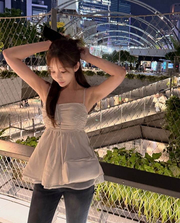 BOBBIE DOLL韓國直郵女裝新款推薦熱賣25春夏吊帶背心含脖帶BOBBIE DOLL吊帶/背心