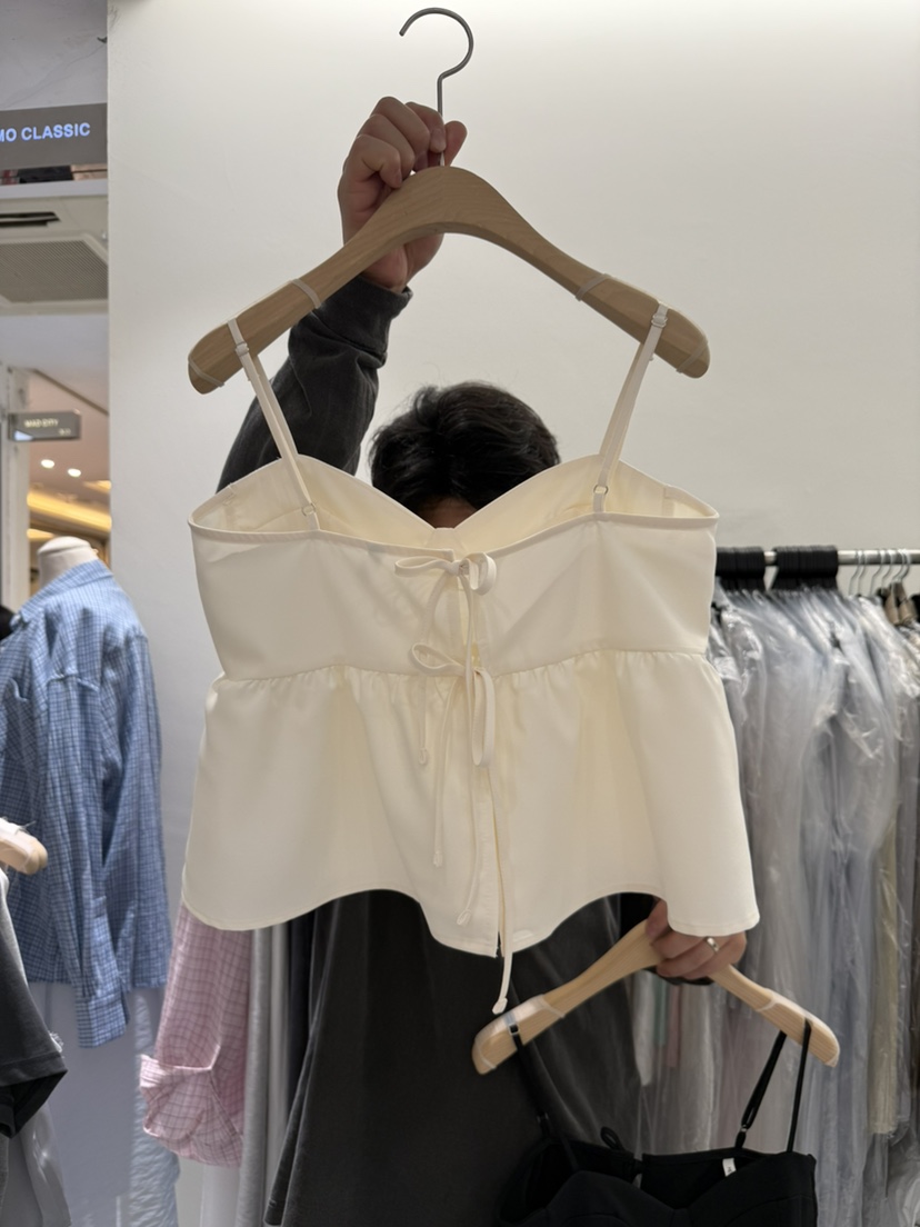 MEMO CLASSIC東大門實拍女裝新品推薦熱賣真品人氣吊帶背心MEMO CLASSIC吊帶/背心