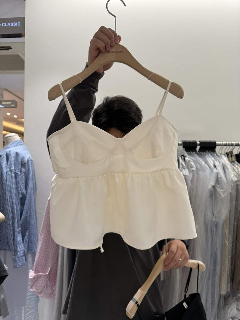 MEMO CLASSIC東大門實拍女裝新品推薦熱賣真品人氣吊帶背心MEMO CLASSIC吊帶/背心圖色1