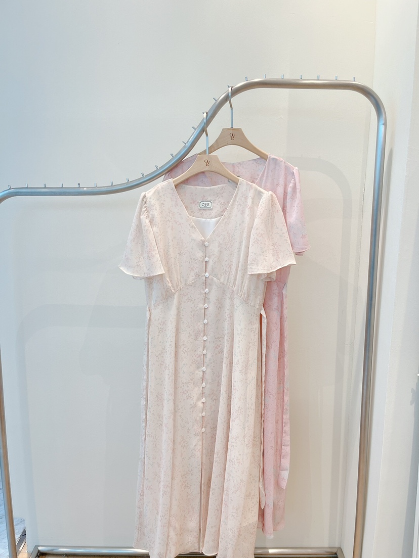 OVE韓國直郵女裝新品真品時尚熱賣休閑人氣推薦25春夏連衣裙OVE連衣裙