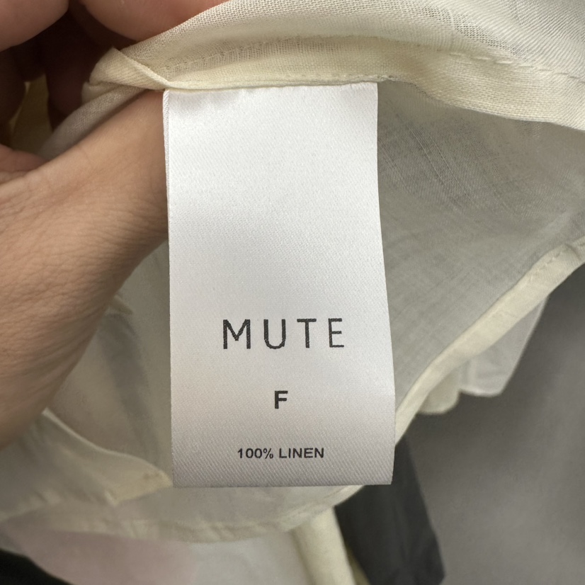 MUTE-P東大門直郵女裝新款真品熱賣休閑時尚職業25春夏吊帶背心MUTE吊帶/背心