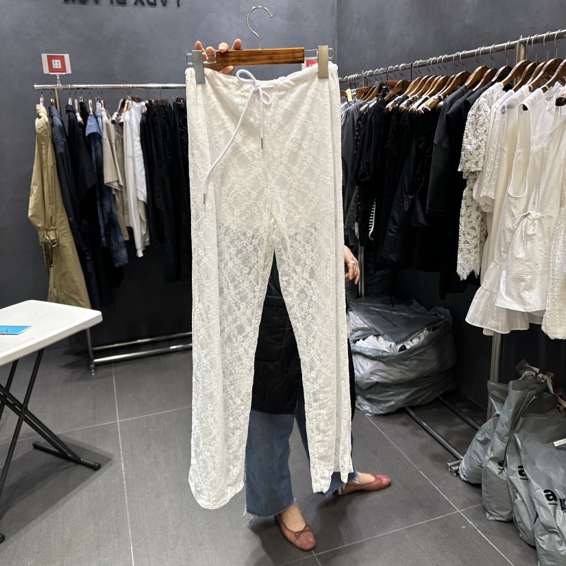 LADYBLACK東大門直郵女士新品真品人氣職業推薦時尚25春夏休閑褲LADYBLACK休閑褲