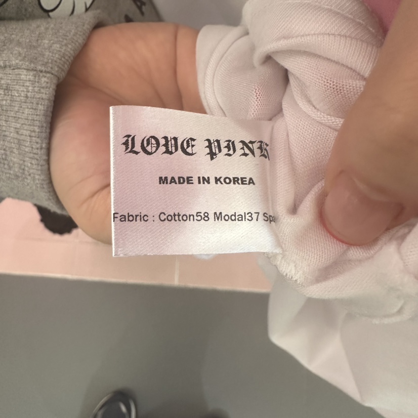 LOVE PINK韓國代購女裝新品職業25春夏熱賣人氣真品推薦T恤LOVE PINKT恤