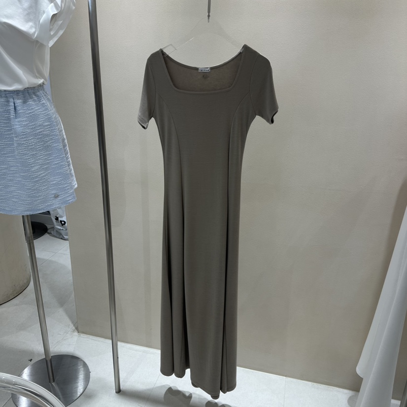 LAFFINE-P東大門直郵女裝新品人氣時尚熱賣真品職業連衣裙LAFFINE-P連衣裙圖色1