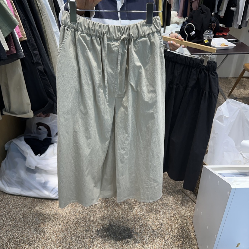 OTGEULY韓國代購女士新款休閑熱賣25春夏時尚推薦真品職業長裙OTGEULY/衣架牌長裙圖色2