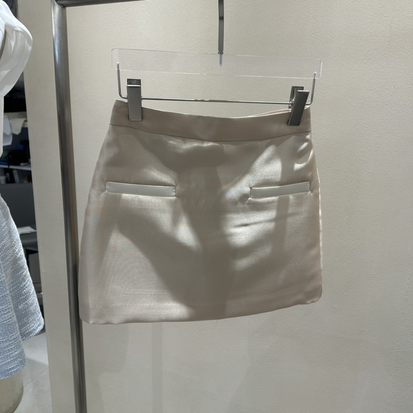 LAFFINE-P東大門實拍女裝新品真品熱賣職業休閑人氣推薦短裙LAFFINE-P短裙圖色1