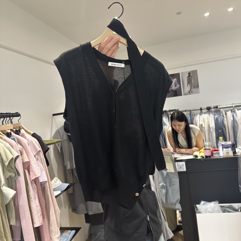 aube nunt韓國代購女裝新款真品熱賣25春夏吊帶背心含脖帶aube nunt吊帶/背心圖色3
