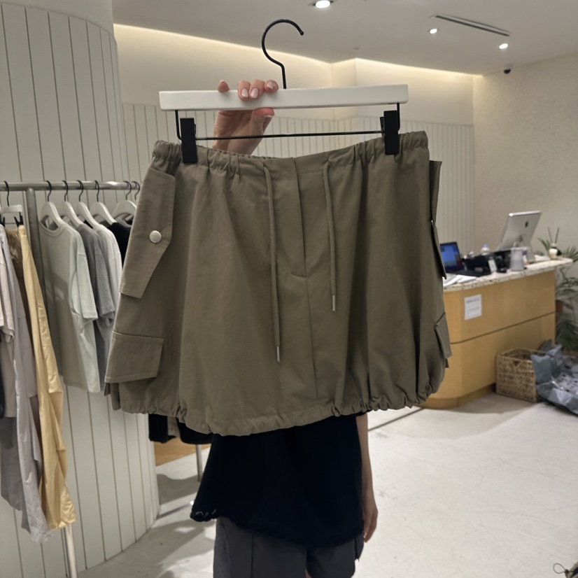 GRADE韓國直郵女裝新款25春夏推薦職業真品人氣休閑時尚短裙GRADE短裙