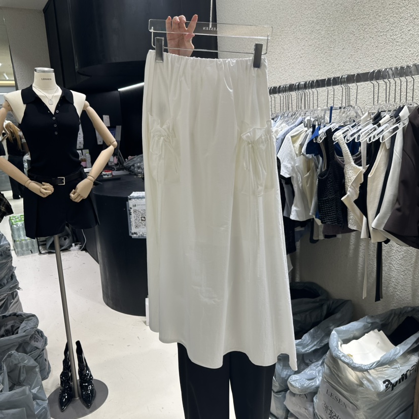 LESSEN韓國直郵女士新品25春夏時尚休閑推薦職業真品人氣長裙LESSEN長裙