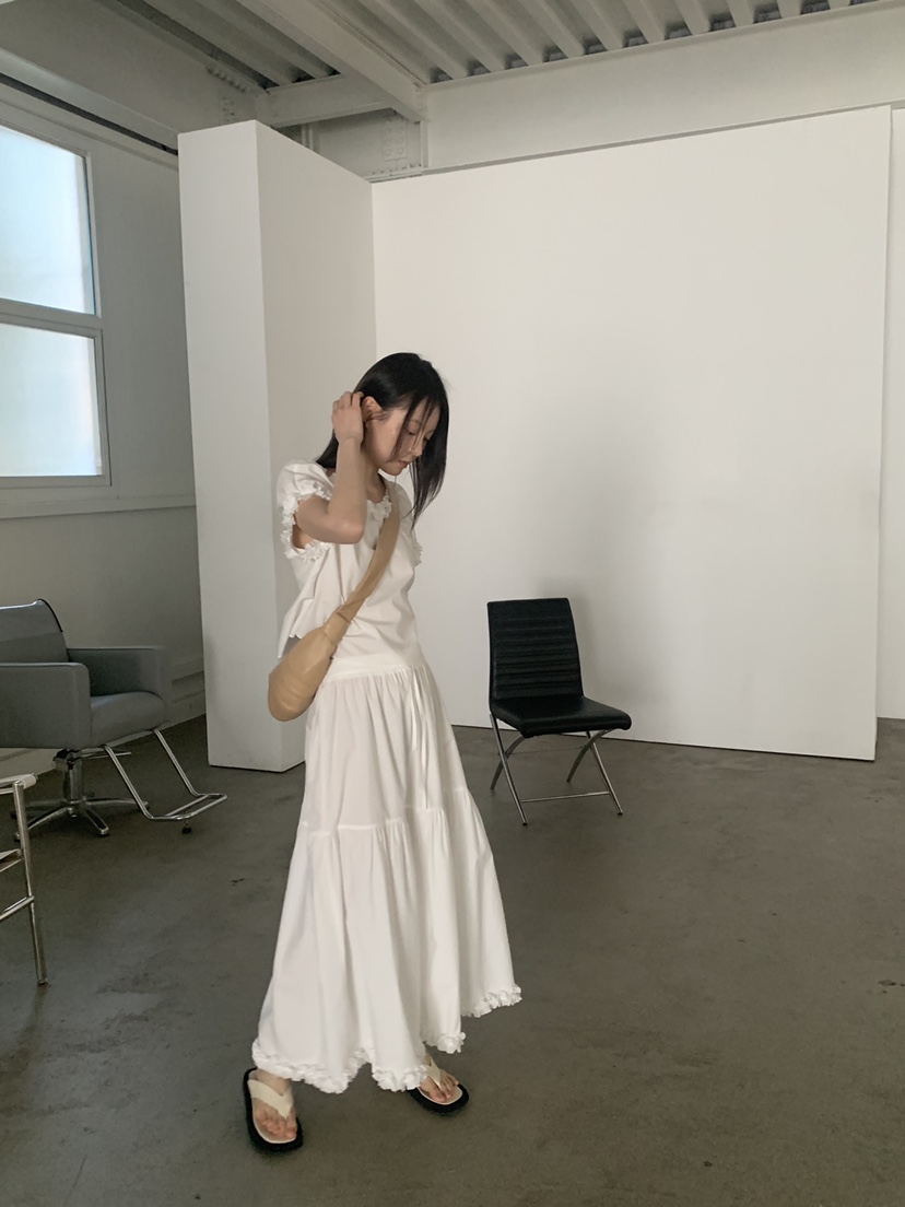 LOGARDEN東大門實拍女裝新品25春夏人氣真品時尚長裙荷葉邊LO GARDEN長裙