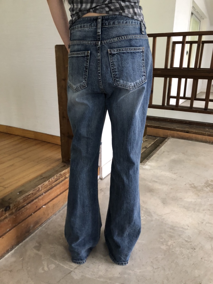 FLASH東大門實拍女裝新款推薦休閑人氣職業熱賣牛仔褲破洞喇叭FLASH牛仔褲