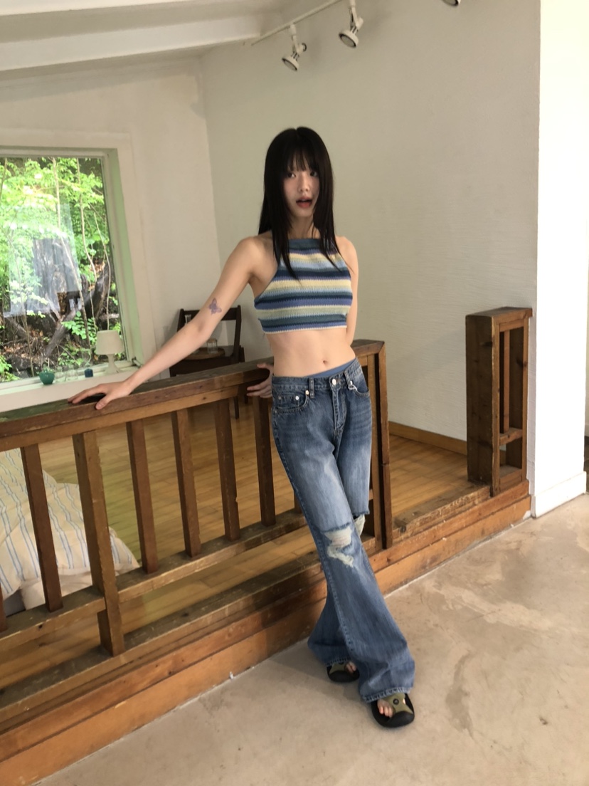 FLASH東大門實拍女裝新款推薦休閑人氣職業熱賣牛仔褲破洞喇叭FLASH牛仔褲