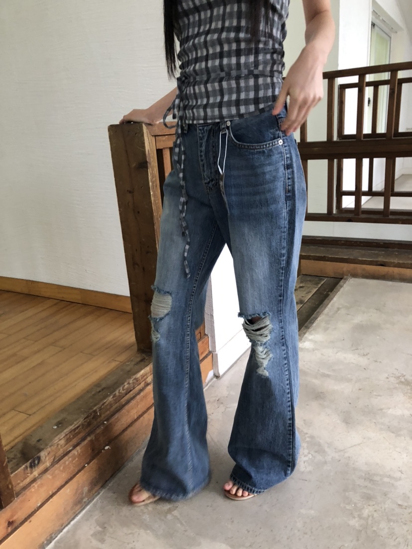 FLASH東大門實拍女裝新款推薦休閑人氣職業熱賣牛仔褲破洞喇叭FLASH牛仔褲圖色1