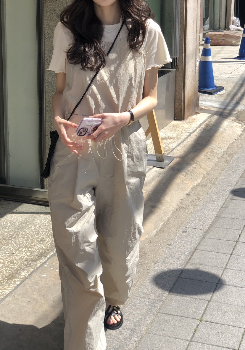 ERUME東大門直郵女裝新款人氣25春夏熱賣職業推薦真品背帶褲ERUME背帶褲