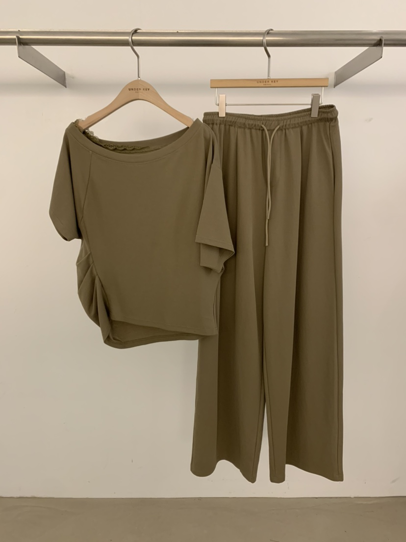 UNDER KEY東大門實拍女裝新品推薦真品人氣休閑時尚套裝蕾絲UNDER KEY套裝圖色2