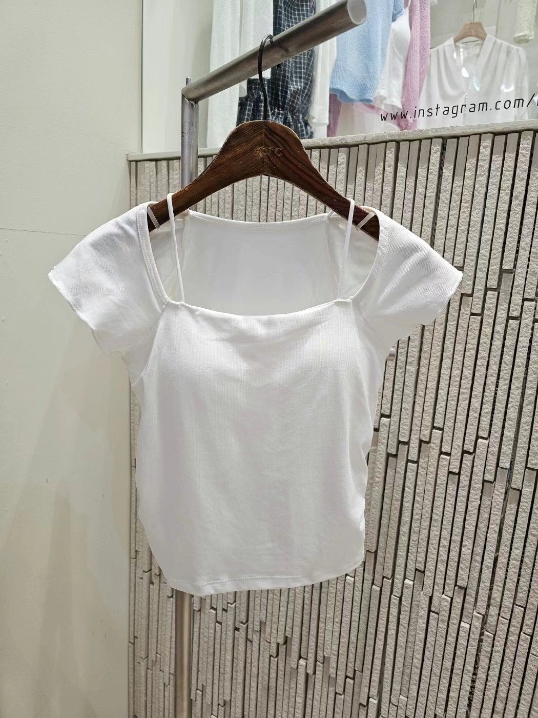 IGOTC-아가씨-T韓國代購女裝新品人氣真品休閑25春夏職業T恤IGOTC-아가씨-TT恤圖色2