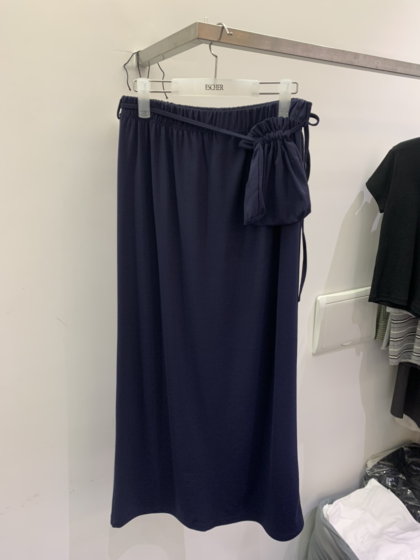 ESCHER直郵韓國代購㊣女裝新品人氣推薦熱賣長裙含小包口袋ESCHER長裙圖色2