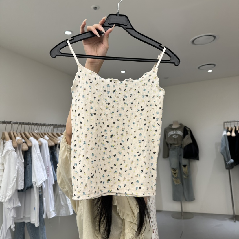 VAULT韓國直郵㊣東大門實拍女裝新品推薦時尚休閑人氣吊帶背心VAULT吊帶/背心