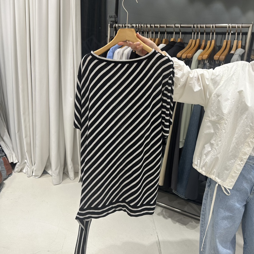 TREND SELLER/G東大門直郵女士新款休閑推薦25春夏熱賣T恤G/TREND SELLERT恤