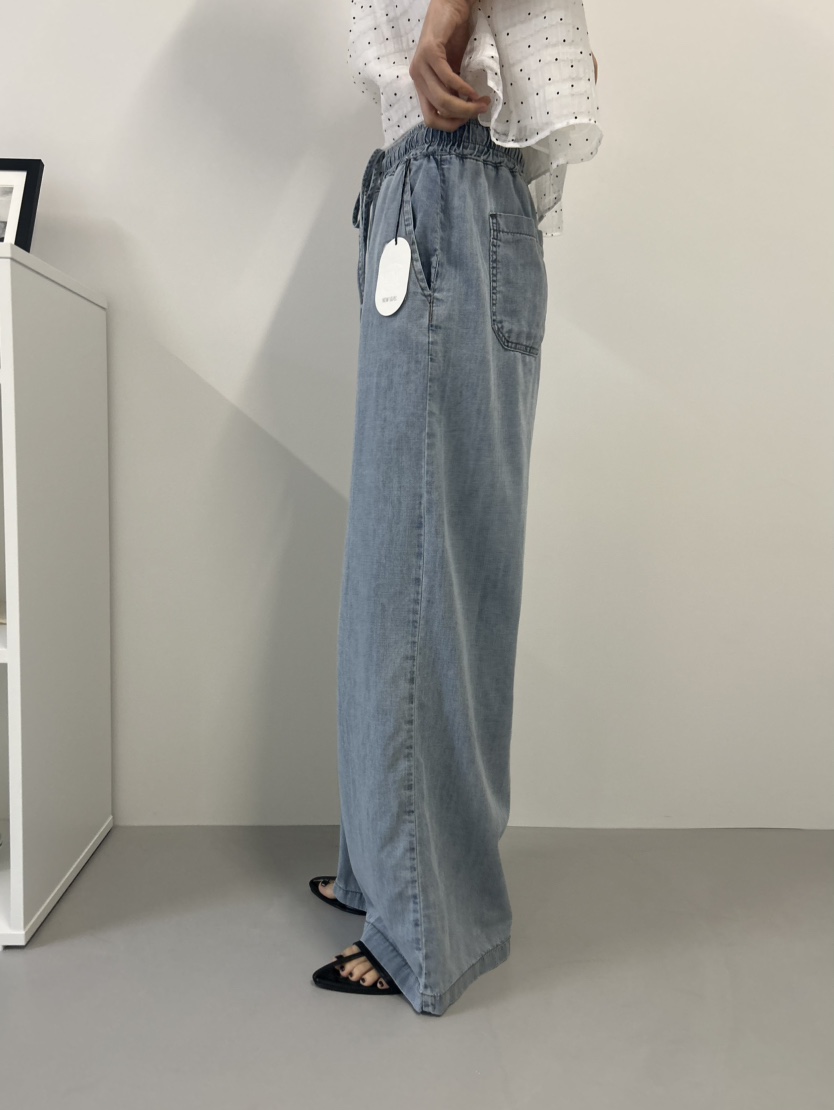 ME MO韓國㊣直郵東大門代購女裝新品人氣25春夏熱賣牛仔褲ME MO牛仔褲