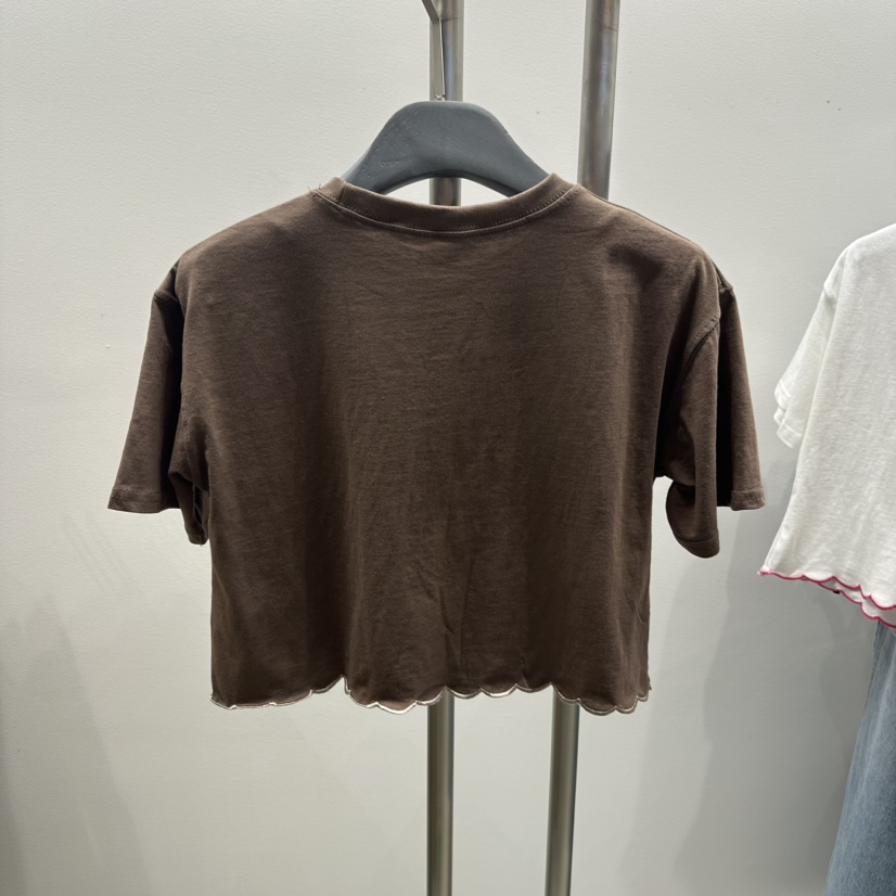 TARABY MOTION韓國直郵㊣東大門實拍女裝新品人氣熱賣推薦T恤TARABY MOTIONT恤