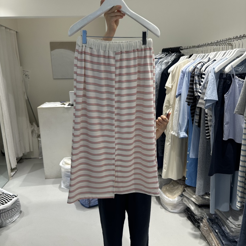 LORING RE I韓國直郵㊣東大門實拍女裝新品25春夏熱賣長裙LORING RE-I/BARE長裙
