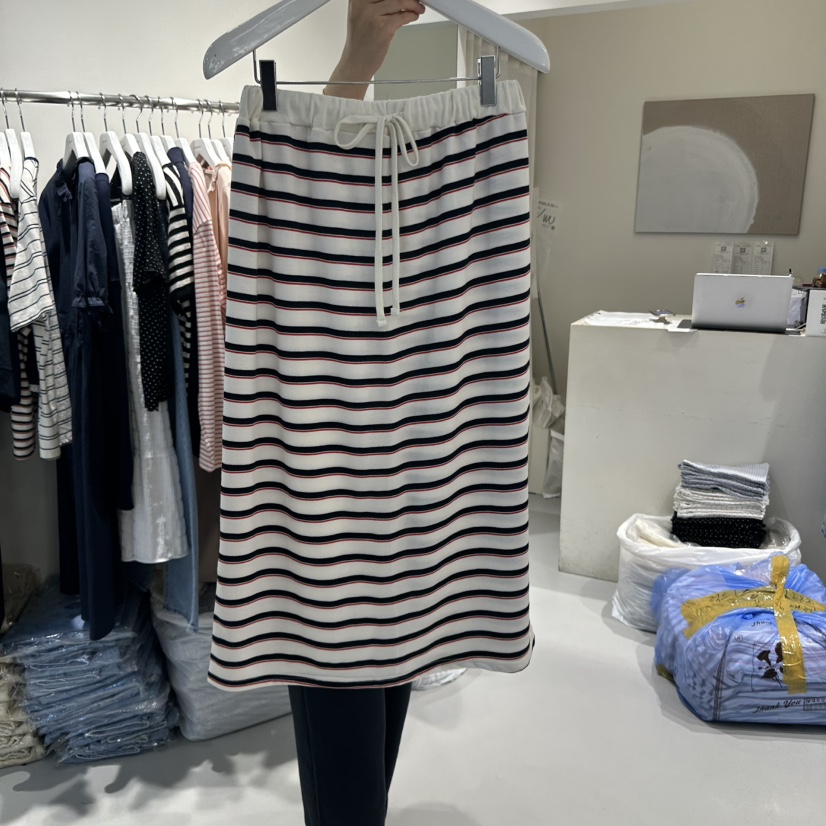 LORING RE I韓國直郵㊣東大門實拍女裝新品25春夏熱賣長裙LORING RE-I/BARE長裙圖色3