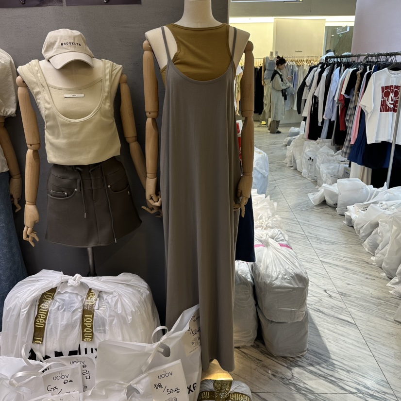 UOOV韓國直郵㊣女裝新款人氣熱賣時尚休閑25春夏推薦連衣裙UOOV連衣裙