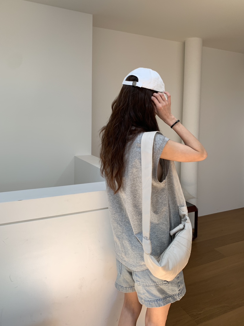 BAKING POWDER韓國直郵㊣東大門實拍女裝新品熱賣吊帶背心BAKING POWDER吊帶/背心