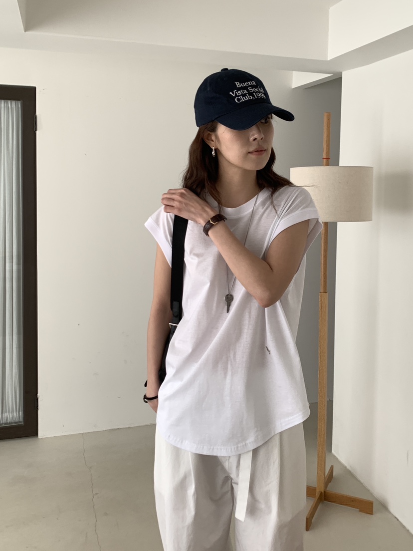 BAKING POWDER韓國直郵㊣東大門實拍女裝新品熱賣吊帶背心BAKING POWDER吊帶/背心