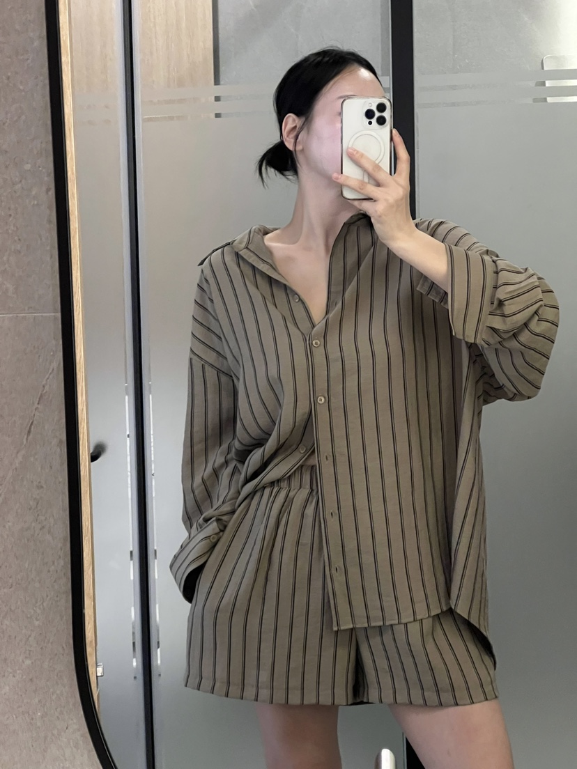 VERNI韓國直郵㊣東大門實拍女裝新品時尚推薦熱賣人氣25春夏套裝VERNI套裝
