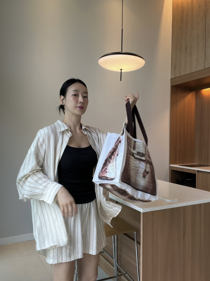 VERNI韓國直郵㊣東大門實拍女裝新品時尚推薦熱賣人氣25春夏套裝VERNI套裝