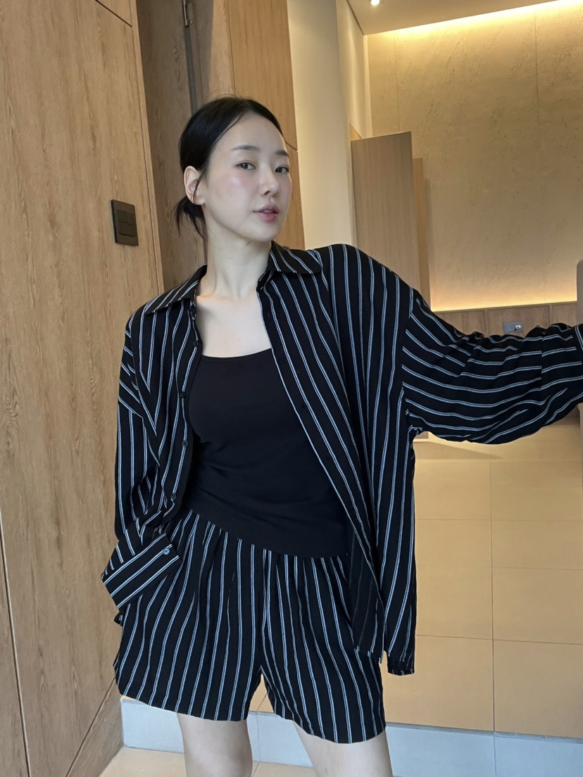 VERNI韓國直郵㊣東大門實拍女裝新品時尚推薦熱賣人氣25春夏套裝VERNI套裝