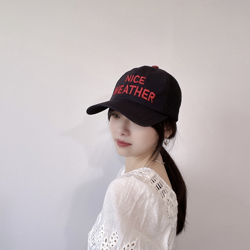 LOVELY HAT韓國直郵㊣東大門實拍女裝新款推薦熱賣人氣帽子LOVELY HAT帽子