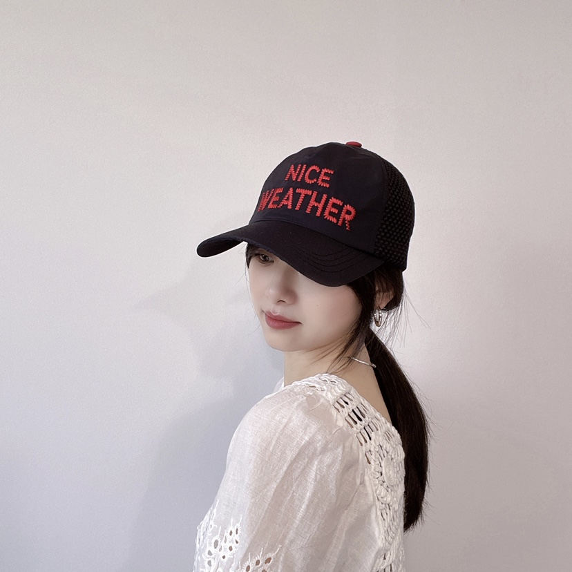 LOVELY HAT韓國直郵㊣東大門實拍女裝新款推薦熱賣人氣帽子LOVELY HAT帽子