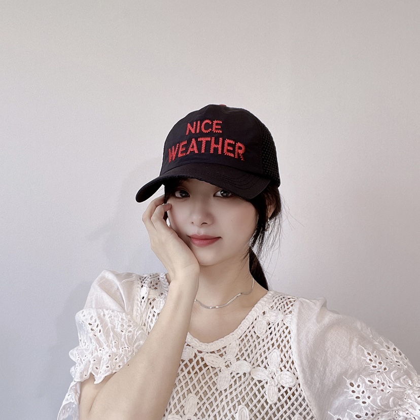 LOVELY HAT韓國直郵㊣東大門實拍女裝新款推薦熱賣人氣帽子LOVELY HAT帽子