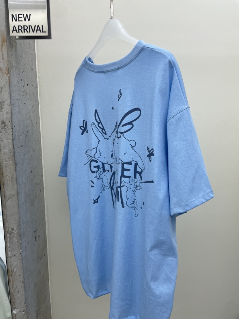 GLITTER韓國直郵㊣東大門實拍女裝新品人氣熱賣時尚T恤兔子GLITTERT恤圖色2
